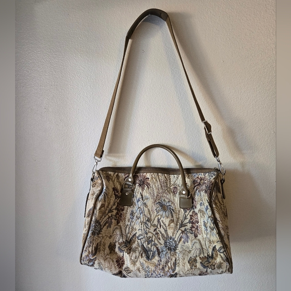 Vintage Jordache Carry On Weekend Overnight Floral Tapestry Travel Bag - Picture 8 of 16